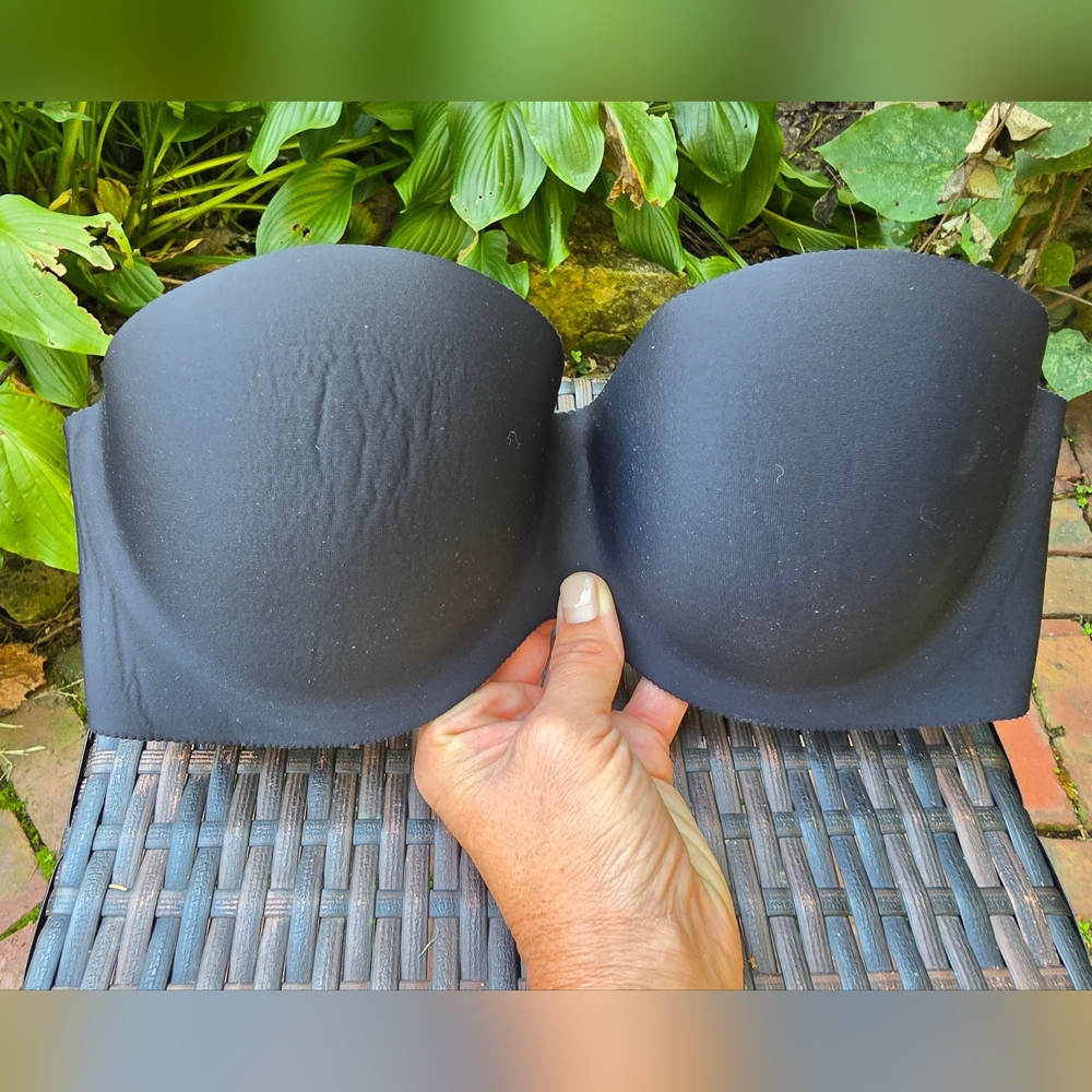 Felina Black 34B Strapless Bra Euc